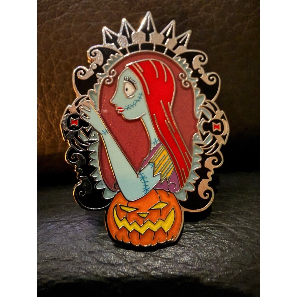 Disney 2023 Sally Pumpkin Pin Nightmare Before Christmas Portrait